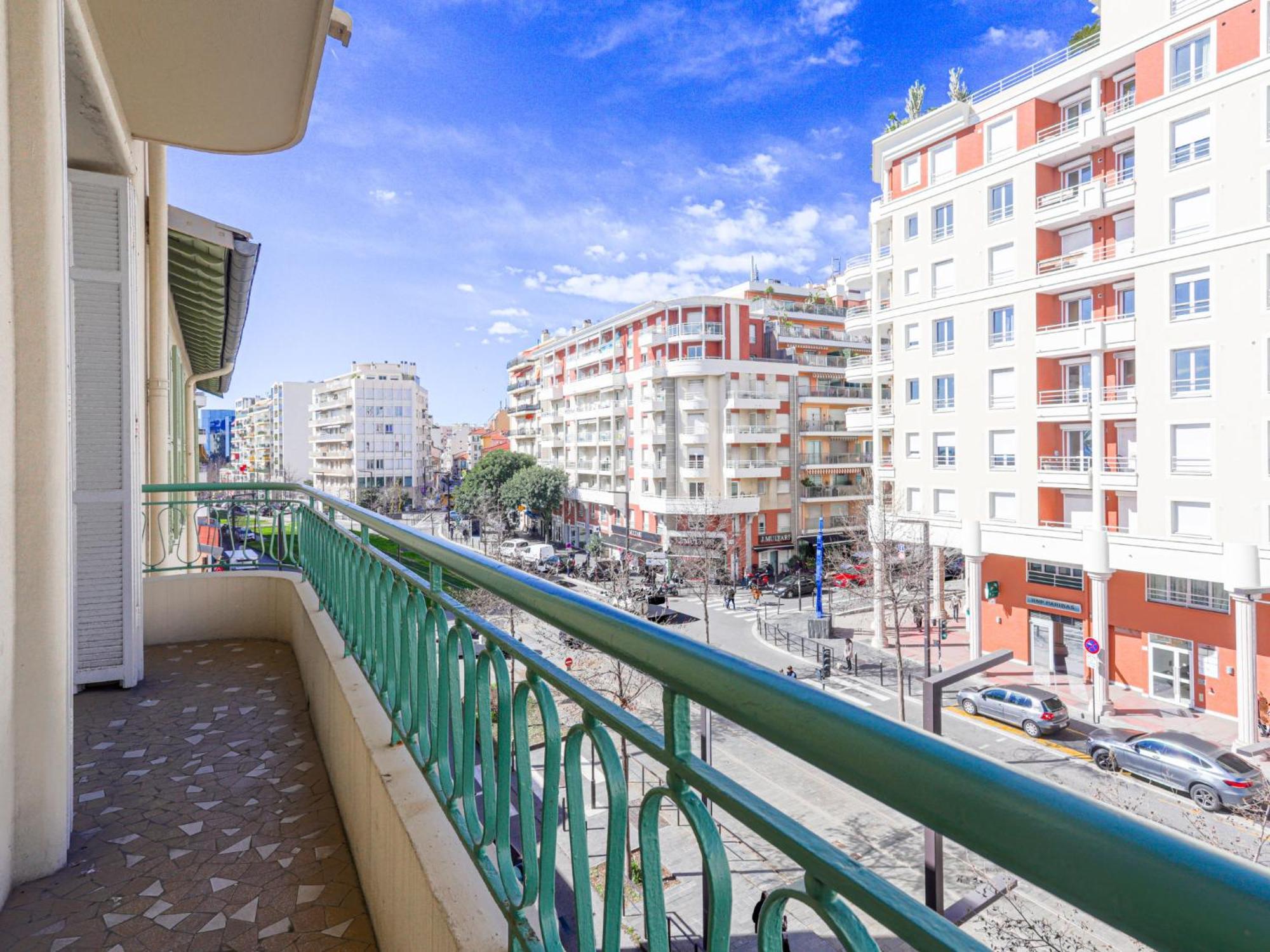 Apartment Les Yuccas Promenade Des Anglais By Interhome 니스 외부 사진
